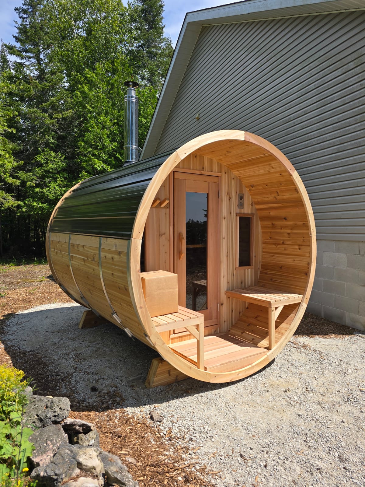 Premium 7'x 8' Barrel Sauna With 2'  Porch