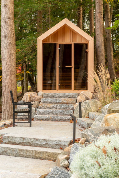 Hudson sauna with stone steps