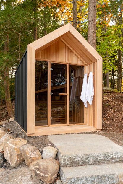 Hudson sauna glass door with towels