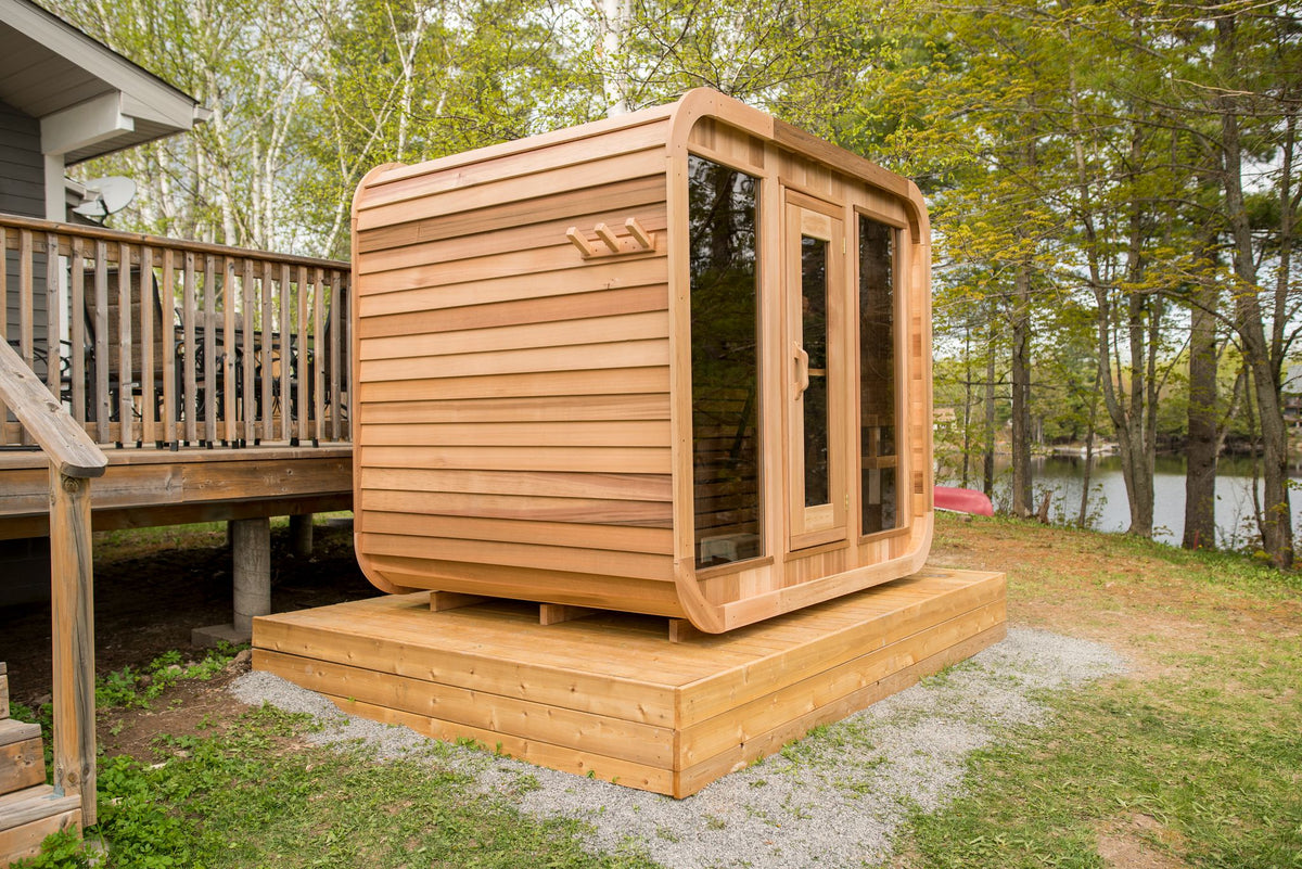 Luna sauna overlooking the water